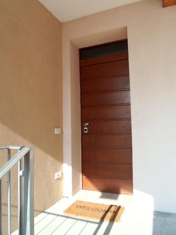 Apartmán Casa Ines Lonato Exteriér fotografie